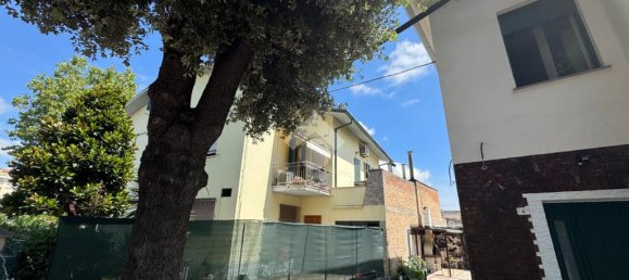 5 bedrooms House in Ravenna, Italy No. 257865 25