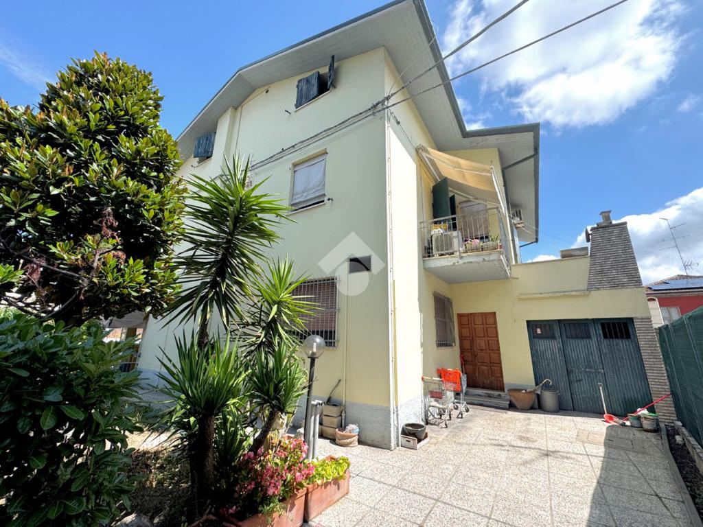 5 bedrooms House in Ravenna, Italy No. 257865