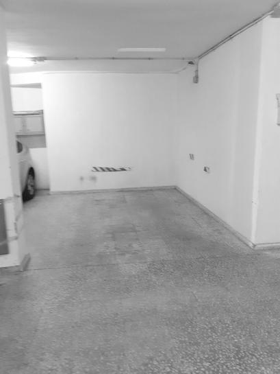  Garage in Cordoba, Spain No. 240038