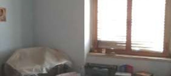 Apartamento de 6 habitaciónes en Caserta, Italy No. 7576 78