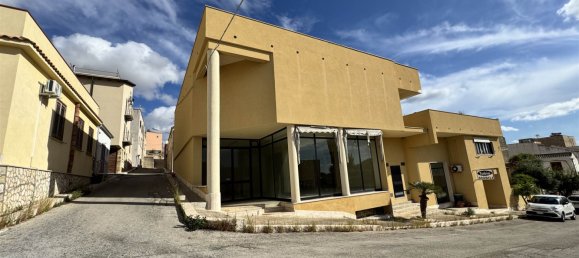 329 rooms Commercial property in Custonaci, Italy No. 300005 2