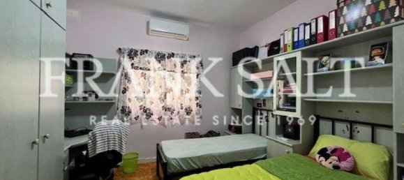 3 bedrooms Apartment in Swatar, Malta No. 5341 7