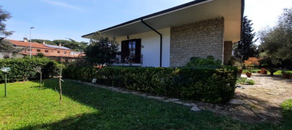 9 rooms Villa in Livorno, Italy No. 228726 27