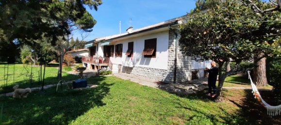 9 rooms Villa in Livorno, Italy No. 228726 6