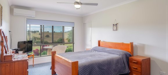 2 bedrooms House in Mothar Mountain, Australia No. 556 12