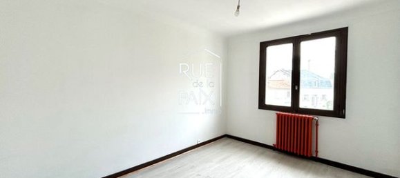 6 Schlafzimmer Haus in Deux-Sevres, France, Nr. 303372 11