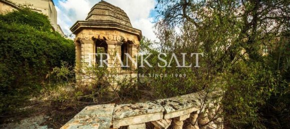 5 bedrooms Hotel in Zebbug, Malta No. 1213 13