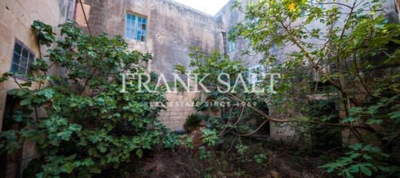 5 bedrooms Hotel in Zebbug, Malta No. 1213 4