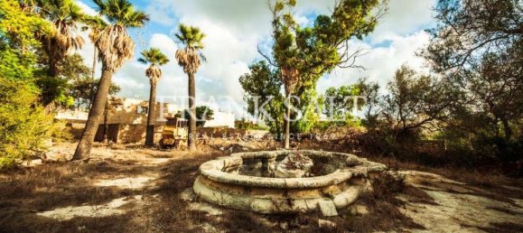 5 bedrooms Hotel in Zebbug, Malta No. 1213 8