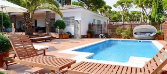 5 bedrooms Villa in Castelldefels, Spain No. 93 5