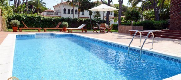 5 bedrooms Villa in Castelldefels, Spain No. 93 10