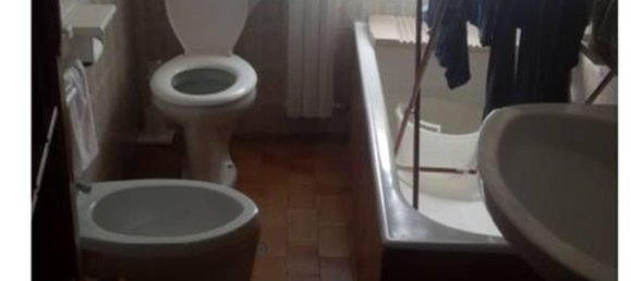 2-salle Appartement à Potenza, Italy No. 100292 6