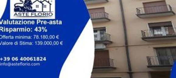 2-salle Appartement à Potenza, Italy No. 100292 19