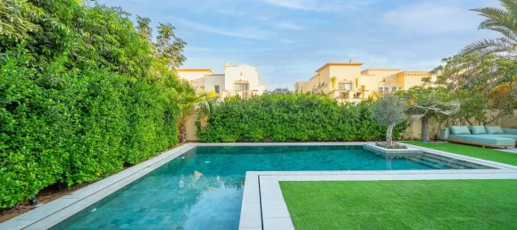 Villa de 4 dormitorios en Meadows, UAE No. 108380 20