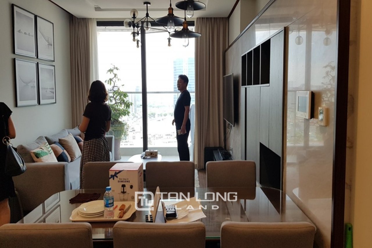 3 bedrooms Apartment in Ba Dinh, Vietnam No. 1055