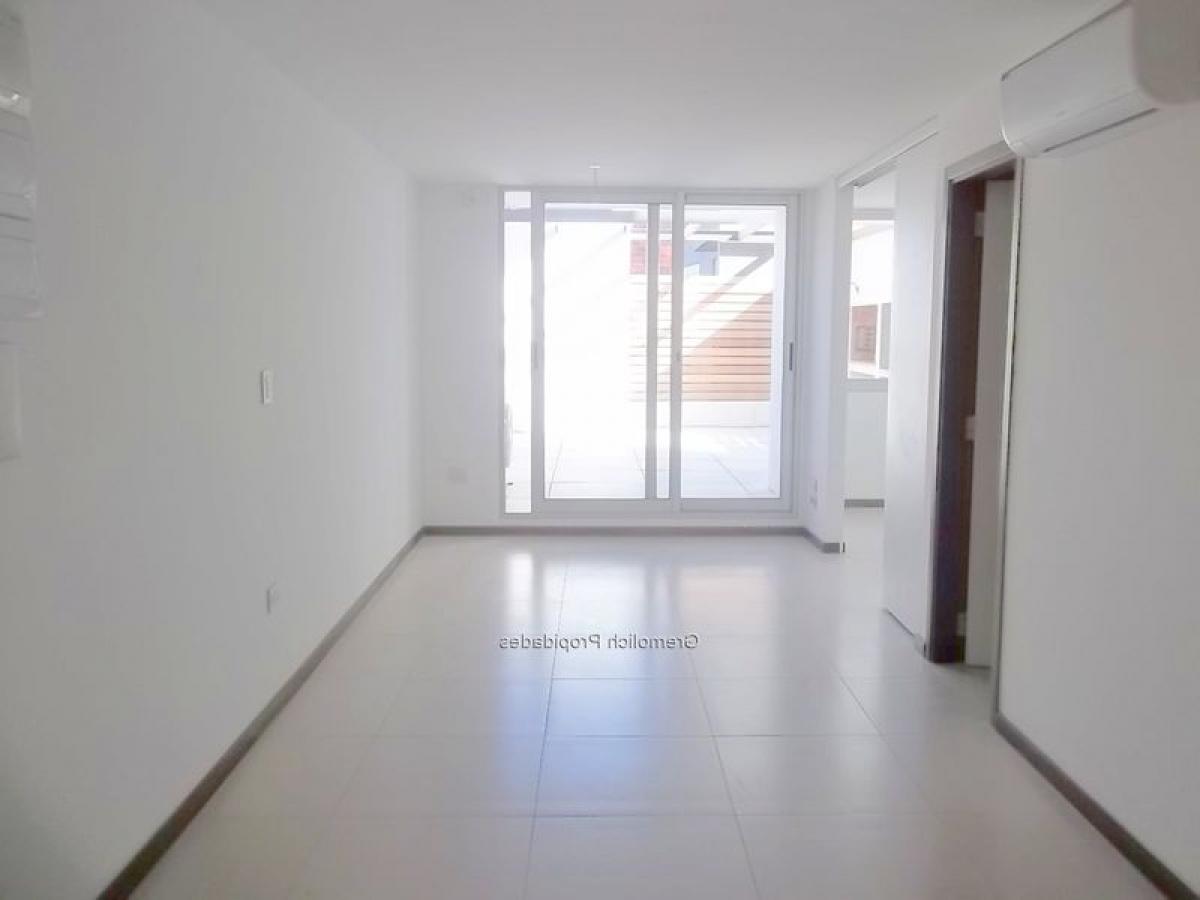 Estúdio em Montevideo, Uruguay N.º 1552