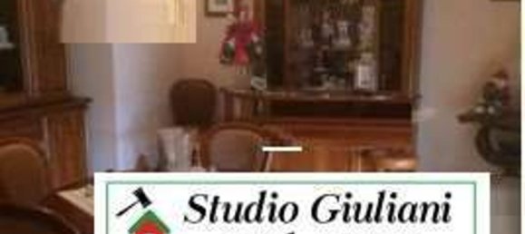 Apartamento de 5 divisões em Ardea, Italy N.º 9613 3