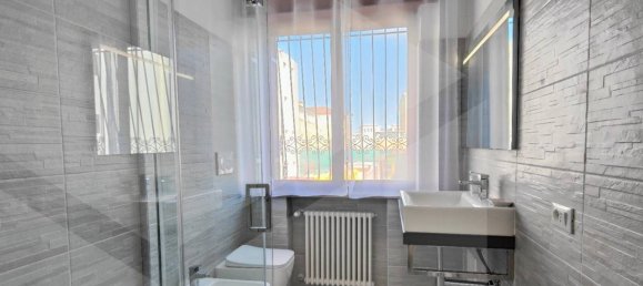 3 rooms Apartment in Vicenza, Italy No. 18545 5