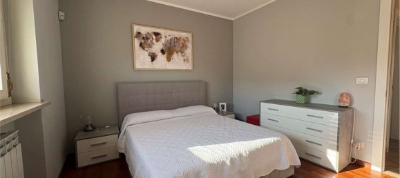 4 bedrooms Apartment in Pinerolo, Italy No. 374914 8