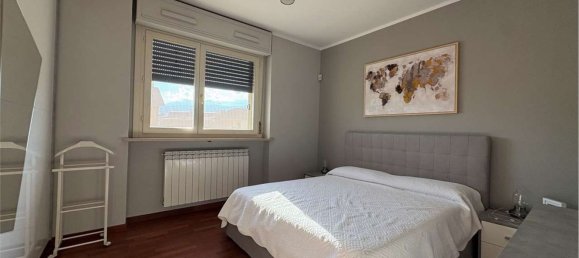 4 bedrooms Apartment in Pinerolo, Italy No. 374914 7