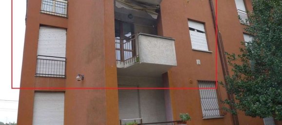 3 rooms Apartment in Cislago, Italy No. 3224 3