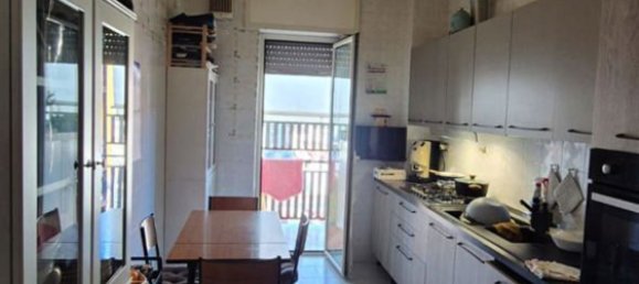 5 bedrooms Apartment in Torre Annunziata, Italy No. 340048 33