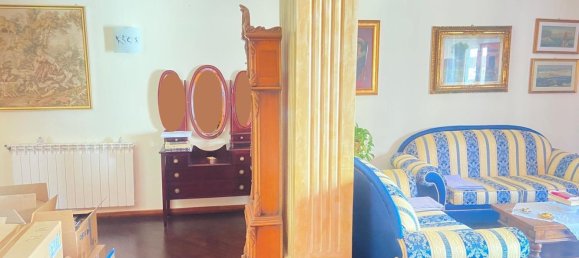 4 bedrooms Apartment in Palermo, Italy No. 342099 9