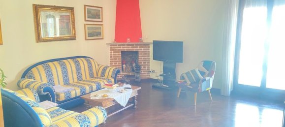 4 bedrooms Apartment in Palermo, Italy No. 342099 10