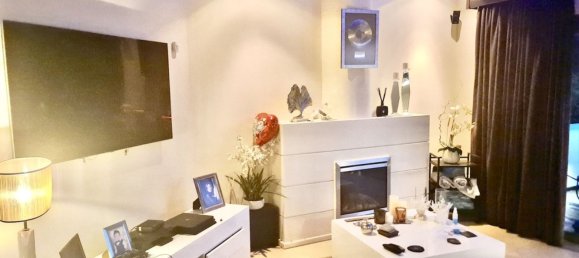 3 bedrooms Penthouse in Malaga, Spain No. 153001 6