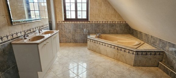 Adosado de 3 dormitorios en Geispolsheim, France No. 38543 27