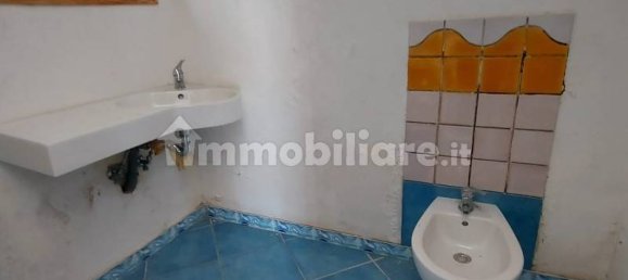 28m² Warehouse in Trentinara, Italy No. 130634 3