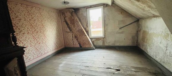 Casa de 4 dormitorios en Pierrefonds, France No. 226949 5