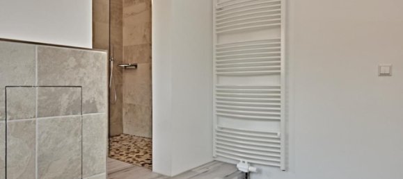 Moradia em banda de 9 divisões em Markischer, Germany N.º 347839 49