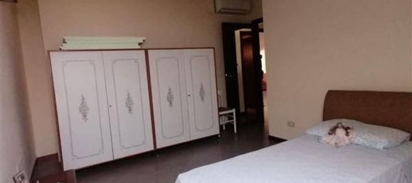 5 rooms Apartment in Grosseto, Italy No. 35549 6