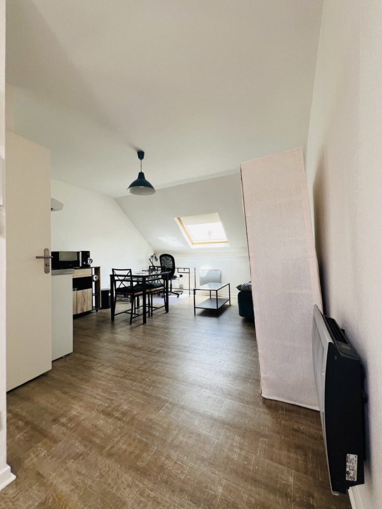 3 rooms Building in Amiens, France No. 62554