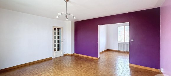 Casa de 3 dormitorios en Salbris, France No. 49383 10