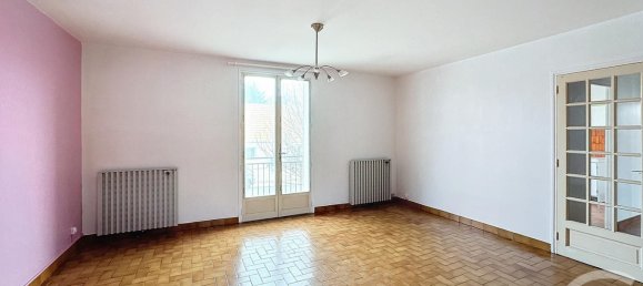 Casa de 3 dormitorios en Salbris, France No. 49383 9