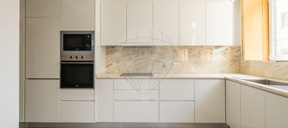 3 غرف نوم منزل في Porto, Portugal رقم 137133 5