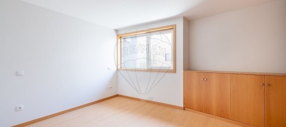 3 غرف نوم منزل في Porto, Portugal رقم 137133 27