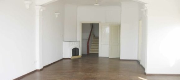 3 Schlafzimmer Haus in Tay Ho, Vietnam, Nr. 7094 2