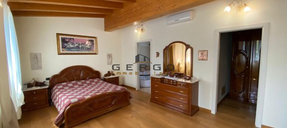 6 rooms Villa in Albignasego, Italy No. 135626 10