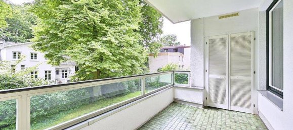 Apartamento de 4 habitaciónes en Altona, Germany No. 367372 3