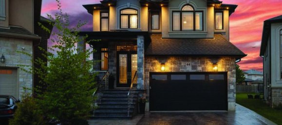 4 غرف نوم منزل في Hamilton, Canada رقم 477 2