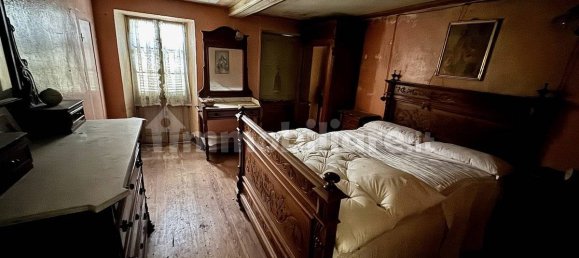 8 bedrooms House in Rosazza, Italy No. 334025 11