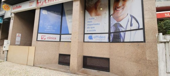 624m² Building in Lisbon, Portugal No. 165619 4