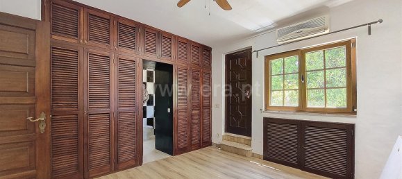 5 Schlafzimmer Haus in Mexilhoeira Grande, Portugal, Nr. 26596 15