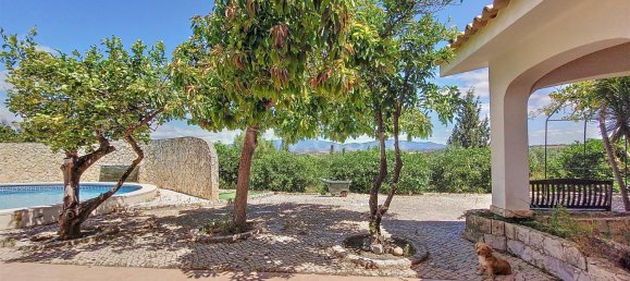 5 Schlafzimmer Haus in Mexilhoeira Grande, Portugal, Nr. 26596 2