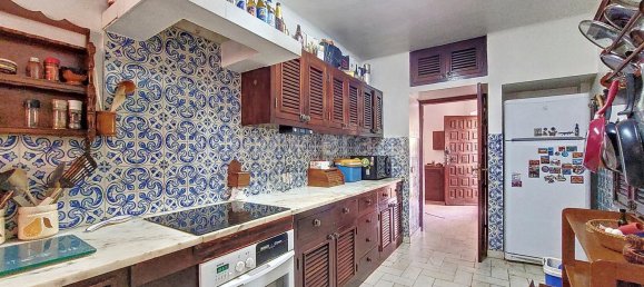 5 Schlafzimmer Haus in Mexilhoeira Grande, Portugal, Nr. 26596 8