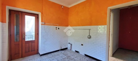 Дом с 3 комнатами в Воббия, Италия № 137180 7