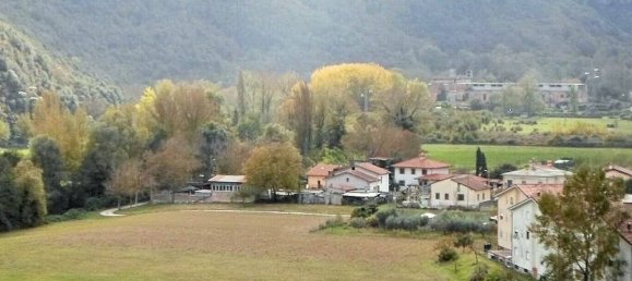 3 bedrooms House in Terni, Italy No. 272968 2